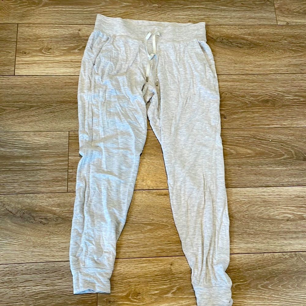WORN ONCE LULULEMON SWEAT PANTS